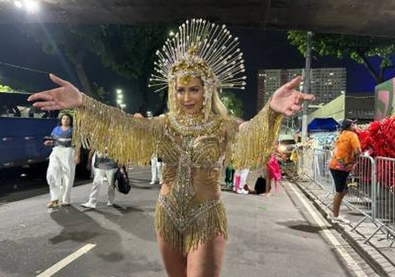 Luana Piovani ironiza Virginia Fonseca em retorno ao Carnaval