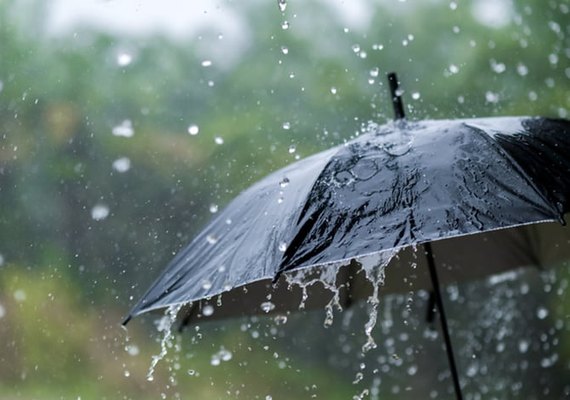 Alagoas tem previsão de chuva e ventos fortes no fim de semana