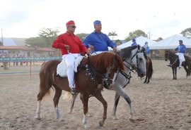 Tradicional Cavalhada é atração na abertura da 69ª Expoagro/AL