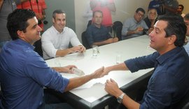 Rui Palmeira anuncia licitação para obras nas BRs-104 e 316