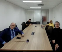 Moraes pede dados sobre saúde de Collor para decidir sobre prisão domiciliar