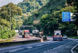 Começam a vigorar novas regras para frete no Brasil