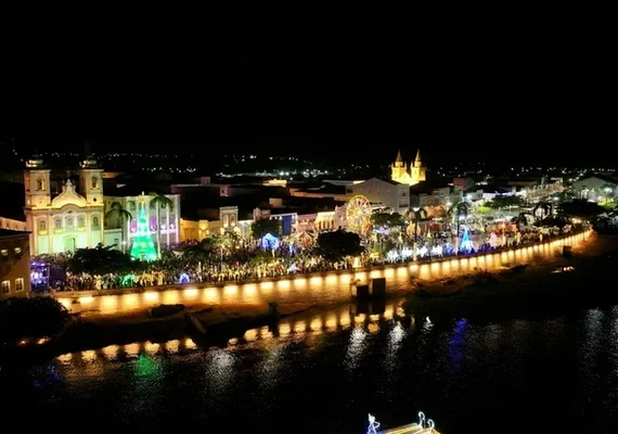 Penedo Luz confirma liderança como maior celebração natalina do Baixo São Francisco