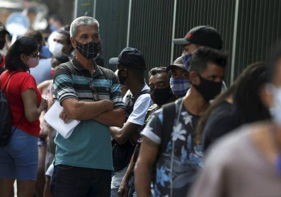 Após análise, mais de 30 mil trabalhadores ganham direito de receber auxílio emergencial 2021