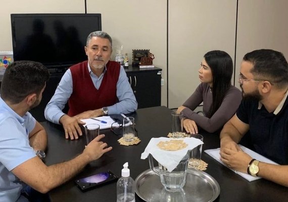 Prefeitura de Belo Monte firma termo de cooperação técnica com a Emater