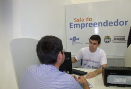 Secretaria de economia realiza ações para incentivar empreendedorismo
