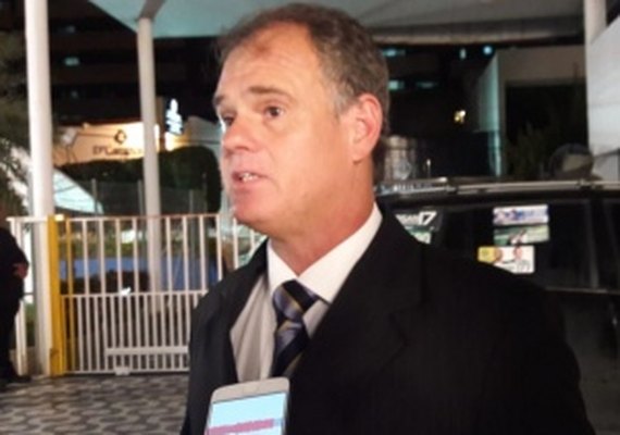 Josan Leite faz críticas a hereditariedade na política alagoana