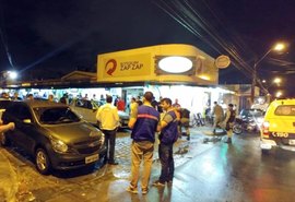 Agentes  fiscalizam situações de risco para crianças e adolescentes