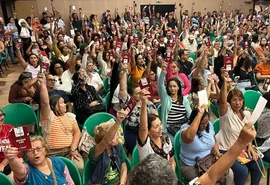 “Fico feliz de saber que segunda tem aula nas 314 escolas do Estado”