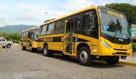 Câmara Municipal debate situação do transporte escolar em Maceió