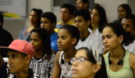 Conselho teme efeitos sociais da pandemia entre os jovens