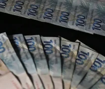 13º salário deve injetar R$ 3 bi na economia de Alagoas