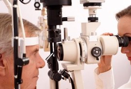 Oftalmologistas se reúnem para 500 atendimentos gratuitos