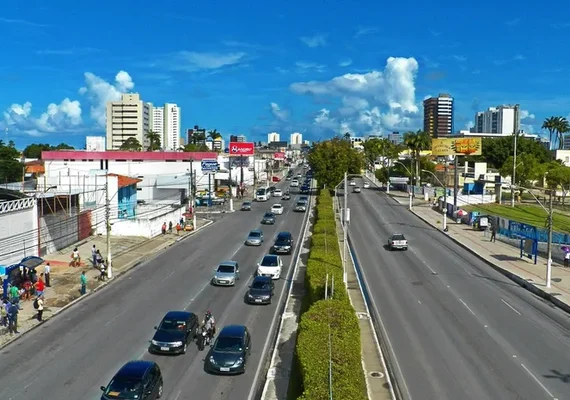 Justiça Eleitoral proíbe bandeiras e windbanners na Fernandes Lima