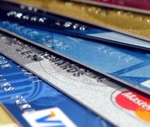 Crise do rotativo leva governo Lula a rever regras do cartão de crédito