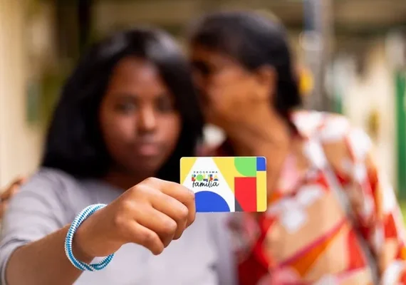 Bolsa Família: 70% dos adolescentes deixam o programa em uma década