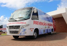 Ônibus itinerante facilita a vida de quem quer entregar uma arma de fogo