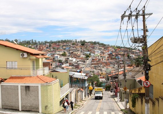 Moradores de Perus denunciam fraude em audiência pública sobre incinerador