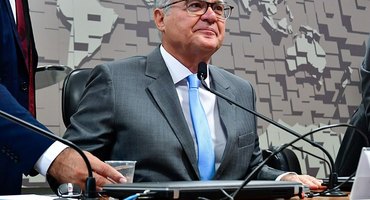 Renan enquadra TCU, estoura sigilo sobre Master e entra em modo 'quem for podre, se quebre'