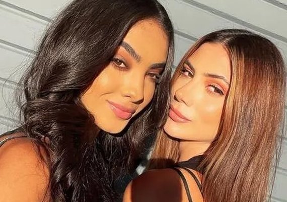 Miss Argentina e Miss Porto Rico anunciam casamento após dois anos namorando em segredo