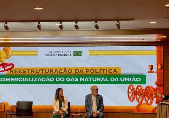 Ministro anuncia plano de redução do preço do gás natural para a indústria
