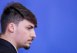 Renan Bolsonaro será denunciado por ameaças a CPI e pode ser convocado a depor