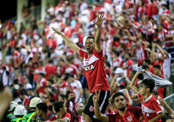 CRB busca vitória para entrar no G4
