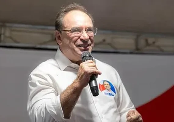 Luciano Barbosa lança filho como pré-candidato e redesenha estratégia política