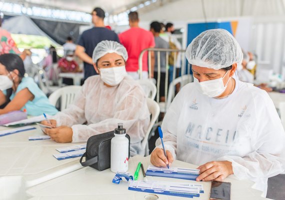 Maceió: prefeitura vai entregar selo '100% Vacinados' para empresas nesta sexta-feira (17)