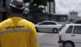 Orla de Maceió tem trânsito interditado para desfiles