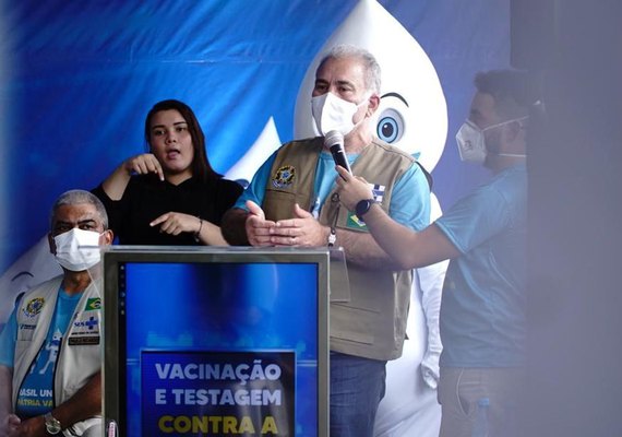Ministro destaca importância do ciclo vacinal completo contra covid-19
