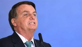 Bolsonaro coloca culpa em ministro e se retrata sobre falas ditas