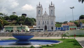 Presidente Bolsonaro e ministro do Turismo entregam obras de restauração, em Maceió (AL)