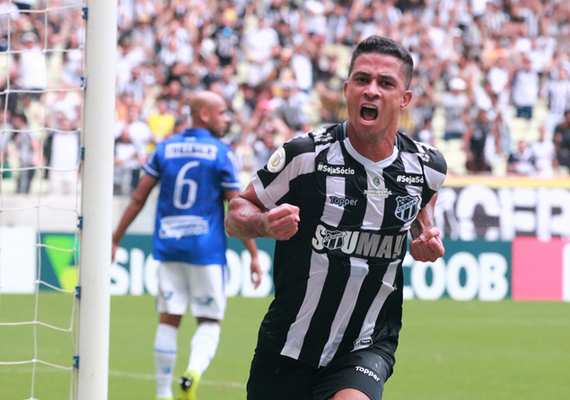 Ricardo Bueno, novo reforço do CSA, já participa de treinamentos