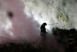 Pedido de socorro de homem que estava em prédio incendiado é revelado