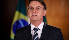 Bolsonaro ignora alerta da ONU e minimiza Covid-19