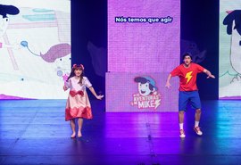 “As Aventuras de Mike”: espetáculo volta a Maceió para especial do Dia das Crianças