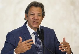 Governo vai banir uso do Bolsa Família em apostas eletrônicas, diz Haddad