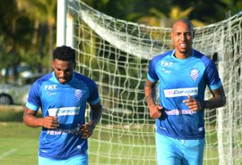 Lateral Euller Chega ao CSA e passar por série de exames médicos