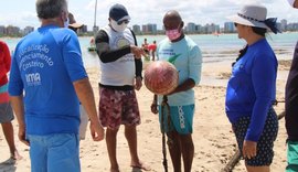 IMA se reúne com pescadores para fazer passeio nas piscinas naturais