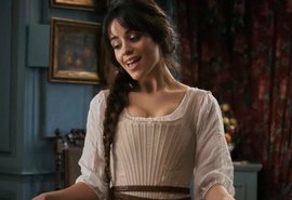 Pela primeira vez Camila Cabello é vista como Cinderela