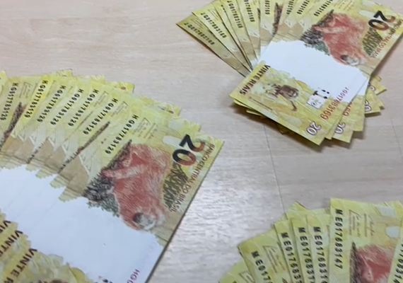 Jovem é preso em flagrante com drogas e dinheiro falso em Arapiraca