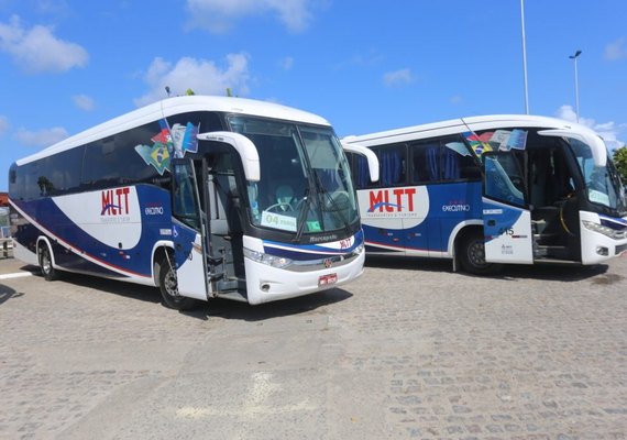 Ônibus voltam a transportar universitários de Marechal Deodoro