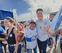 Davi é recebido pelo povo durante carreata em Branquinha, Murici e Messias