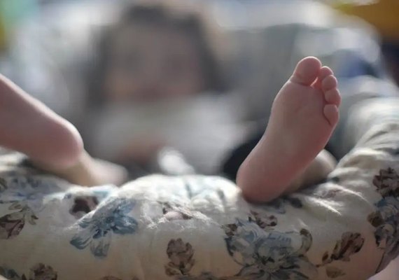 Mãe é denunciada por abandono e bebê de seis meses é resgatado em Craíbas