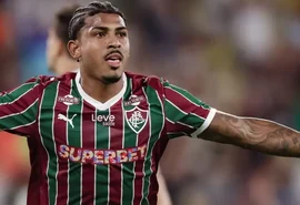 Fluminense aguarda oferta da Lazio por John Kennedy, que quer ficar