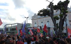 Lula leva multidão ao Centro de Maceió