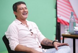 Corpo de Tom Veiga, o Louro José, será enterrado em SP nesta quarta