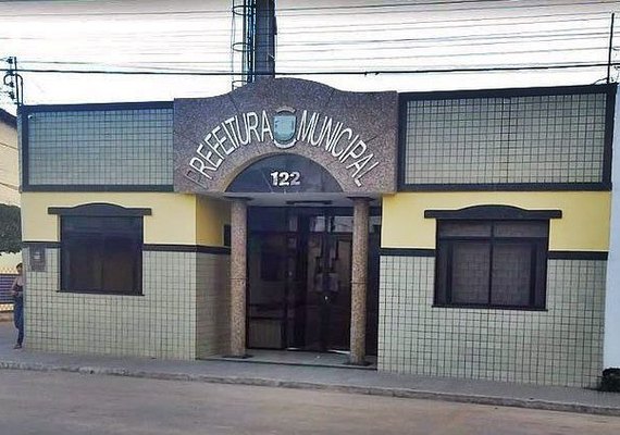 Município alagoano abre contratação com o mesmo salário para vagas do fundamental ao superior