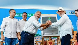 Lula critica defesa de banqueiro e diz que prejuízo bilionário não pode recair sobre a população